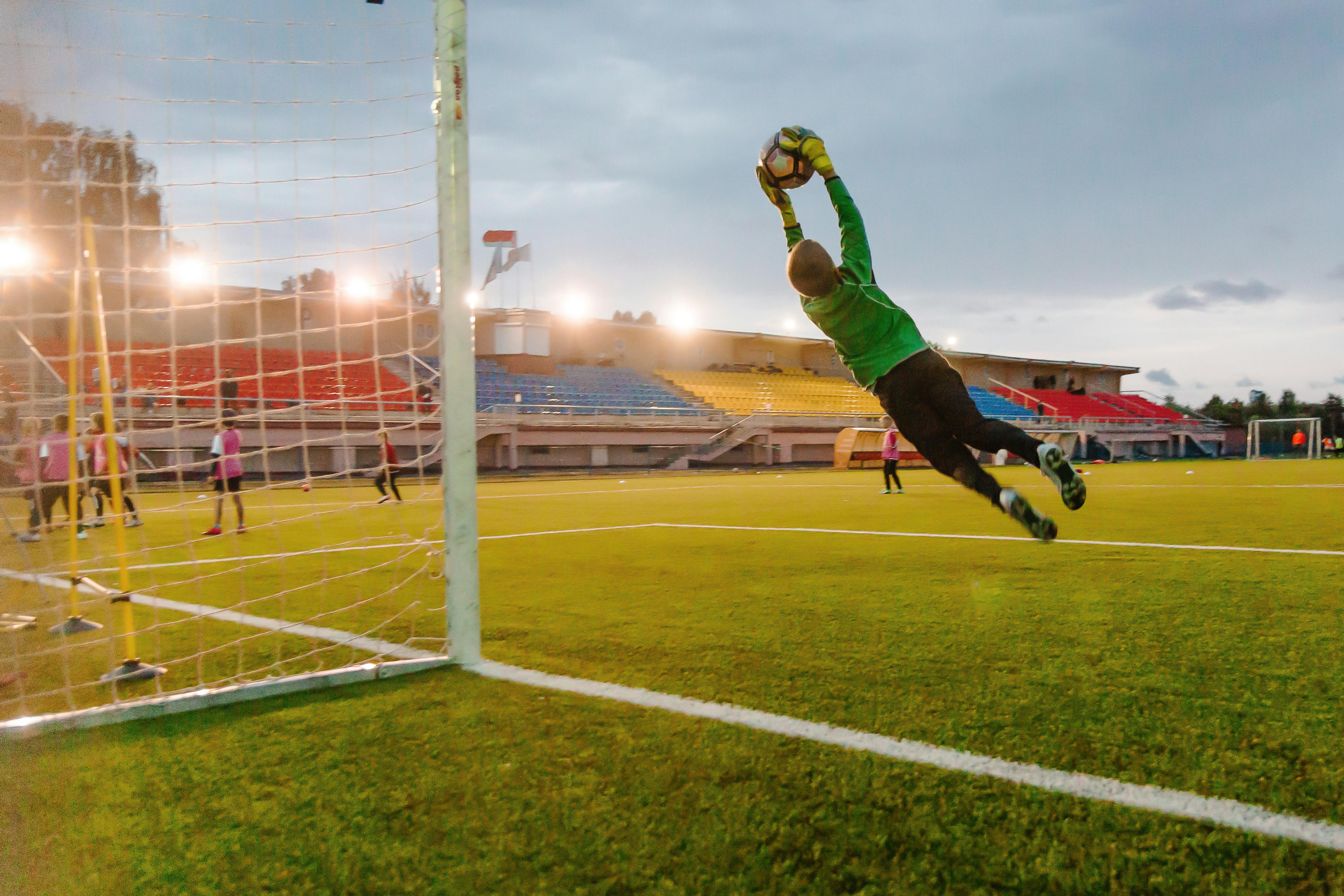 GK